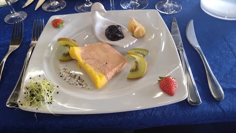 Restaurant DIAMANT BLANC à Vouziers, France