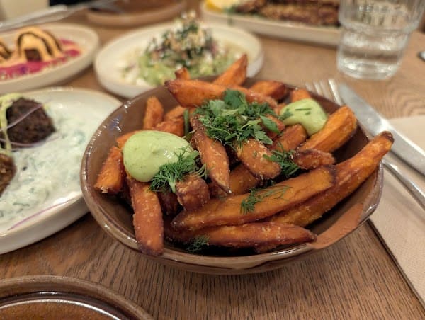 Restaurant Dip Honest Food à Annecy, France