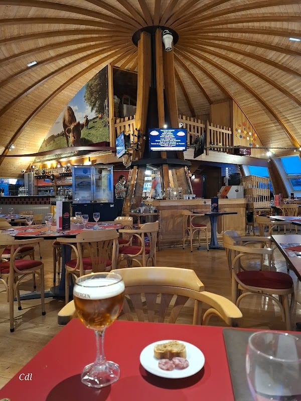 Restaurant Domespace Grill à Sainte-Feyre, France