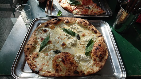 Restaurant Don Pepe Pizzeria à Boulogne-Billancourt, France