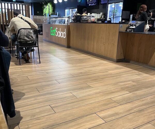 Restaurant Eat Salad à Floirac, France