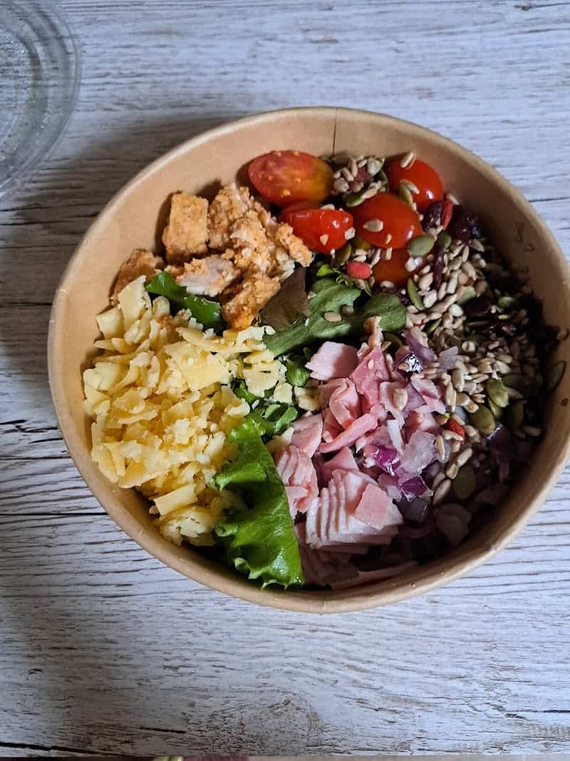 Restaurant Eat Salad à Châteauroux, France