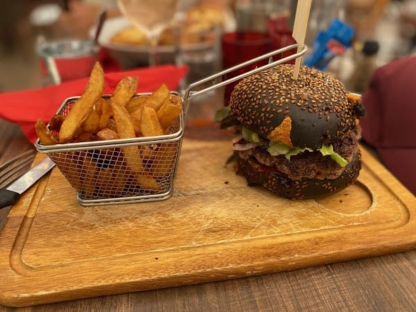Restaurant El Cochino à Brignoles, France