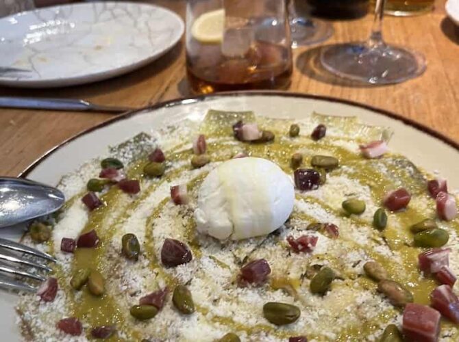 Restaurant El Disparate à Sevilla, Espagne