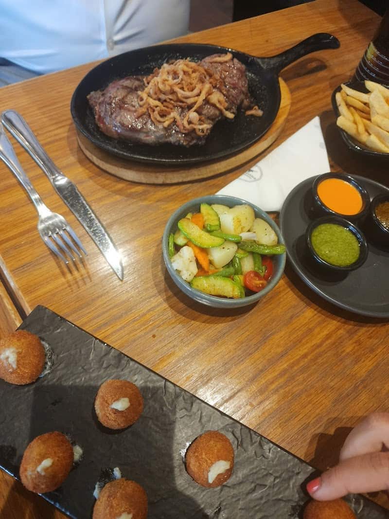 El Marino Restaurant à Casablanca, Maroc