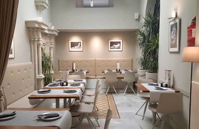 Restaurant El Pasaje Santa María la Blanca à Sevilla, Espagne