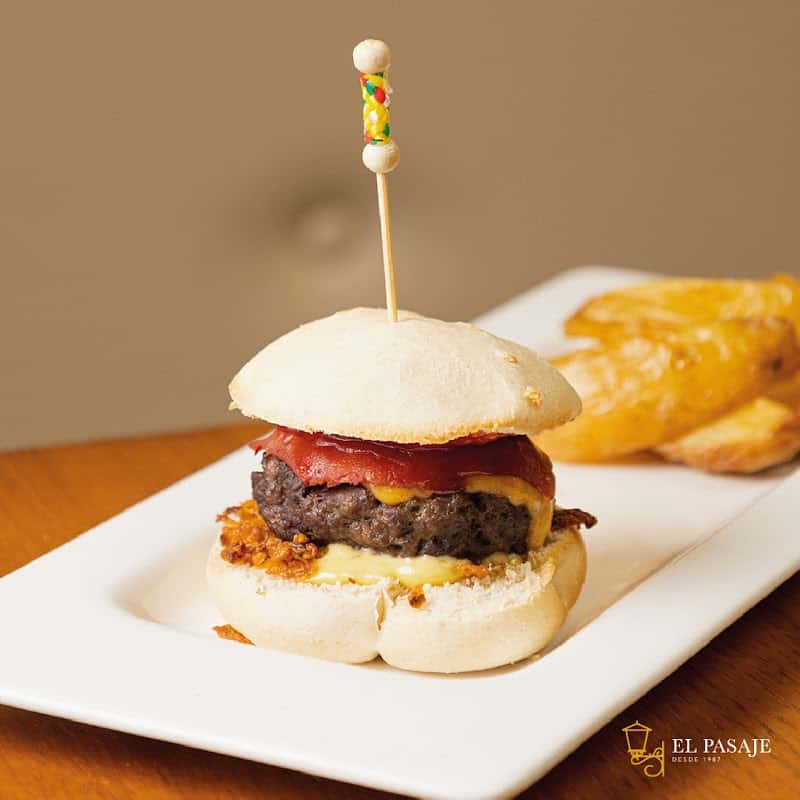 Restaurant El Pasaje Tapas à Sevilla, Espagne