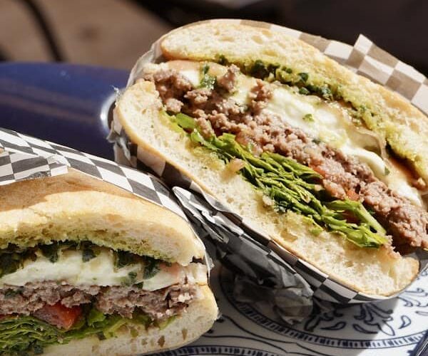 Restaurant Eliott ‘n’ Bobbie’s à Villefranche-sur-Mer, France