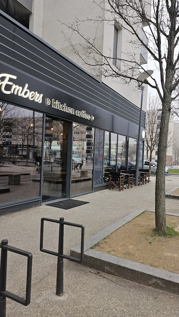 Restaurant Embers_kitchen&coffee à Vénissieux, France