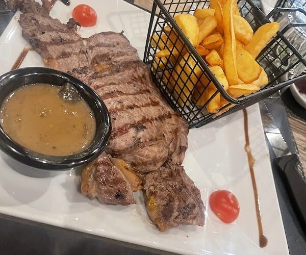 Restaurant Embers_kitchen&coffee à Vénissieux, France