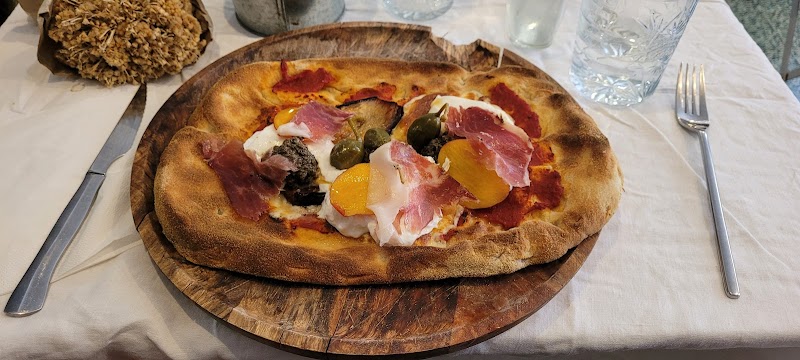 Restaurant Épicerie Castellani à Piana, France