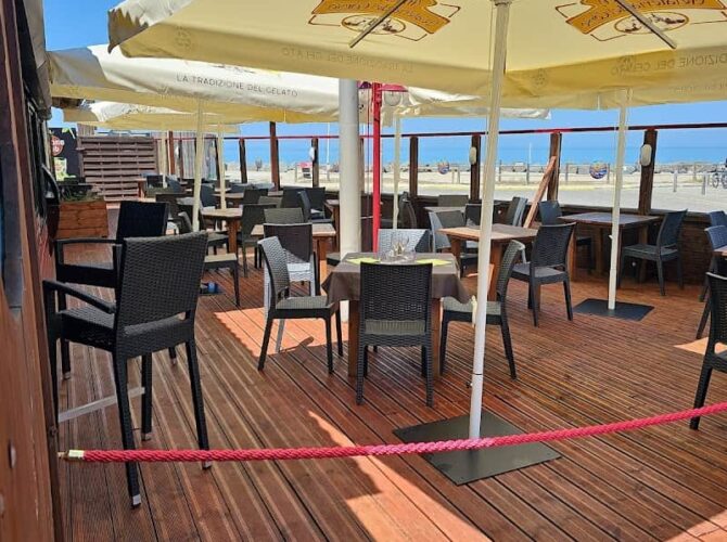 Restaurant Etoile de Mer à Soulac-sur-Mer, France