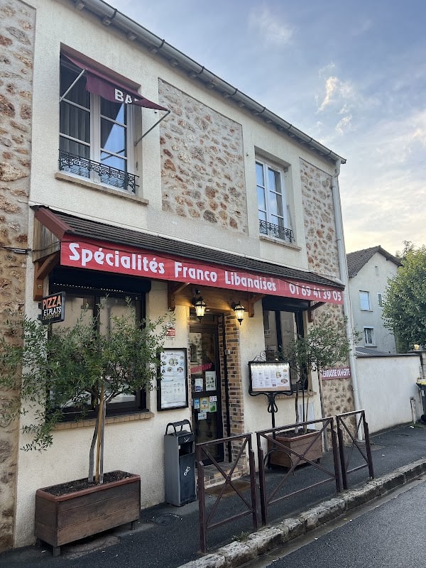 Restaurant Etoile à Saclay, France