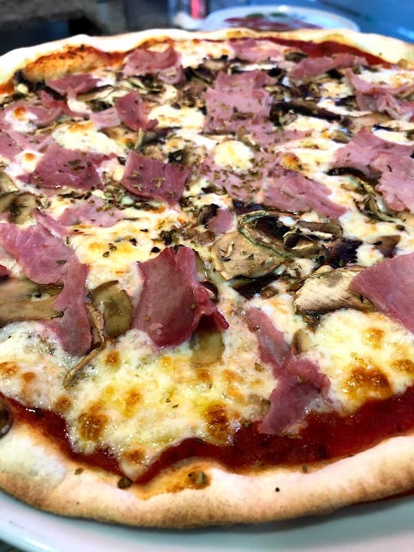 Restaurant Euro Pizza (changement de propriétaire depuis Août 2020) à Roquebrune-Cap-Martin, France