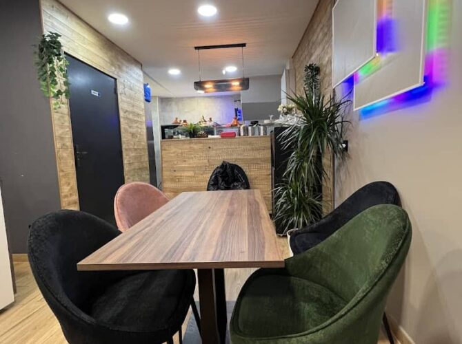 Restaurant FABULOUS mantes la jolie à Mantes-la-Jolie, France