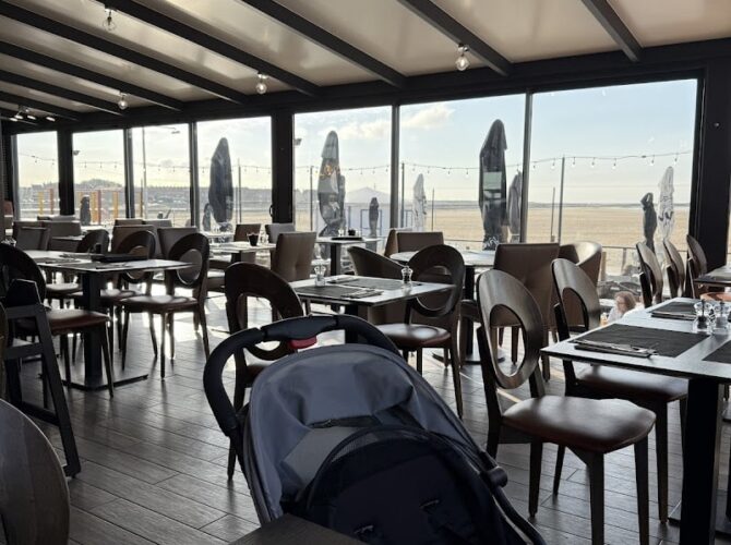 Restaurant Face à la Mer à Gravelines, France