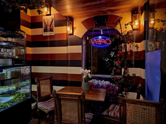 Restaurant Feuilles De Vigne à Pully, Suisse