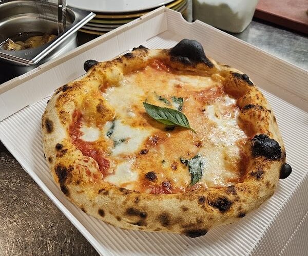 Restaurant Fina Trattoria Italiana – Pully à Pully, Suisse