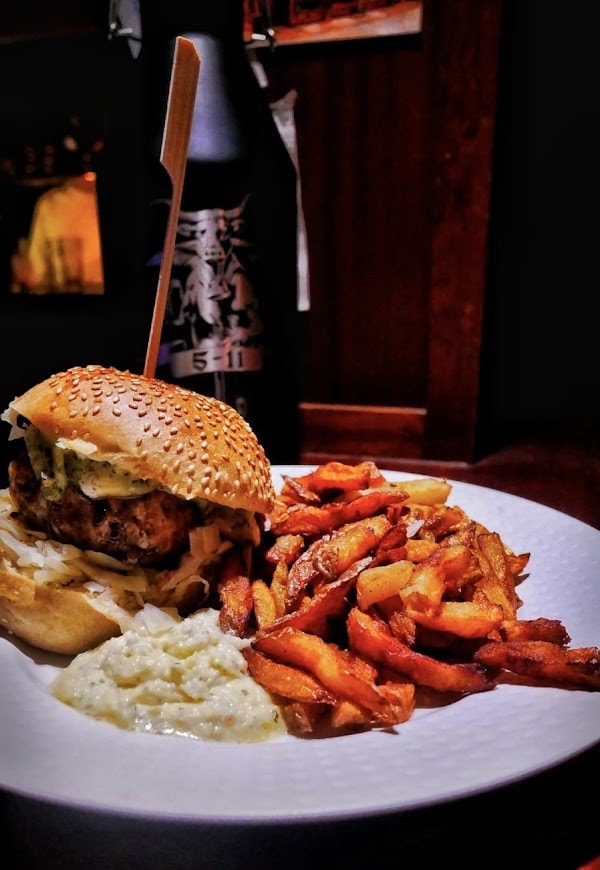 Restaurant Five Eleven à Aurillac, France