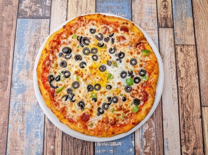 Restaurant FLY PIZZA à Trappes, France