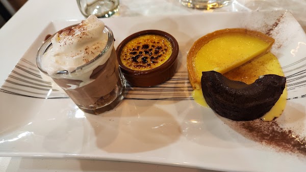 Restaurant Four Five à Vénissieux, France