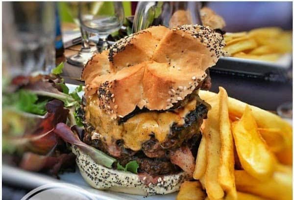 Restaurant FOURNIL DE LULU – BURGER LIVRAISON MONACO RCM CAP D’AIL BEAUSOLEIL à Roquebrune-Cap-Martin, France