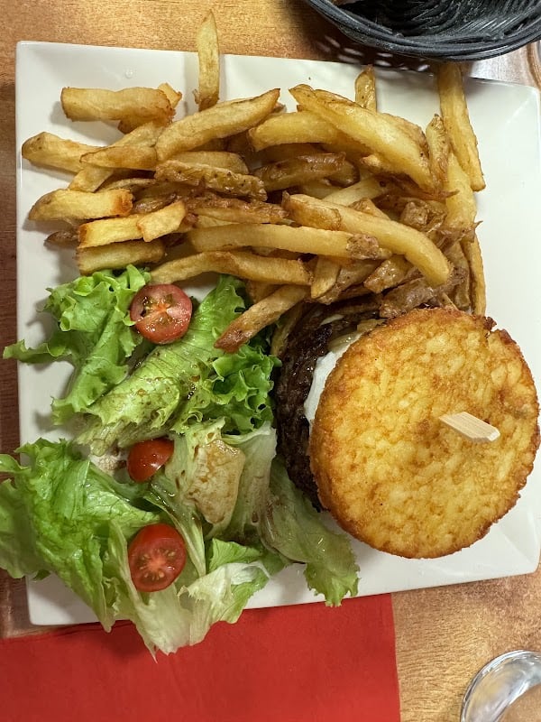 Restaurant Friends Café à La Sauve, France