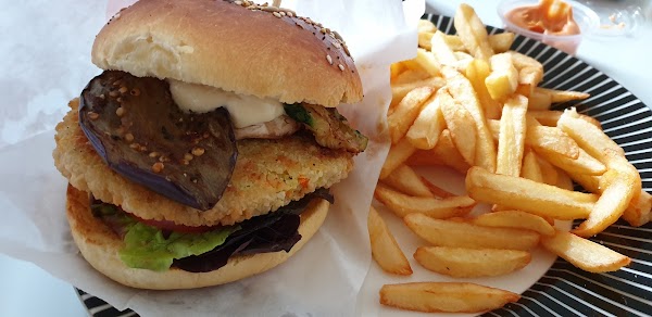 Restaurant Frite’Nbleau à Fontainebleau, France