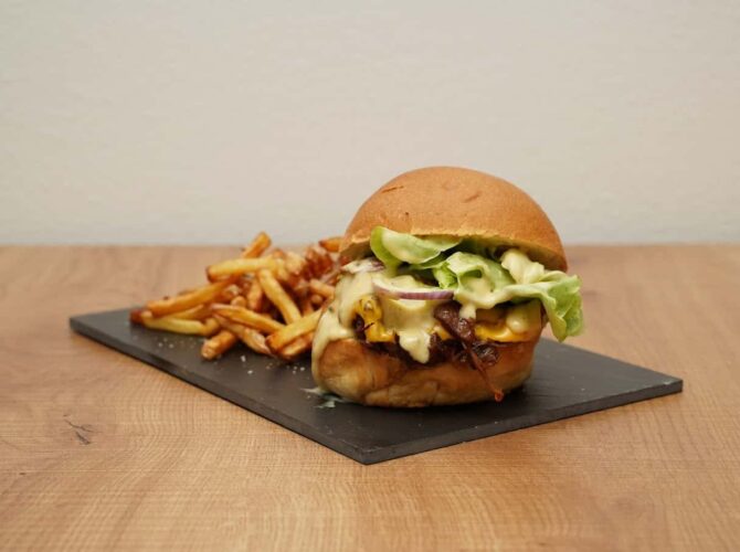 Restaurant FÜZ X HOT WOK à Bergerac, France