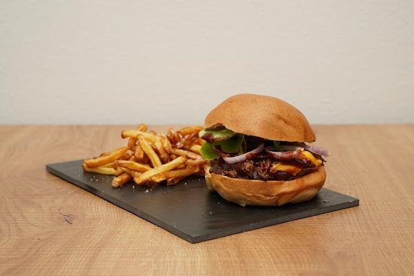 Restaurant FÜZ X HOT WOK à Bergerac, France