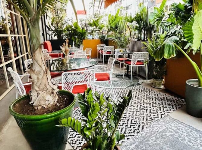 Restaurant Gare Aux Gorilles à Casablanca, Maroc
