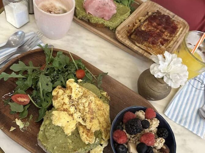 Restaurant Garinette Brunch Bar / Bar à Apéro à Valbonne, France