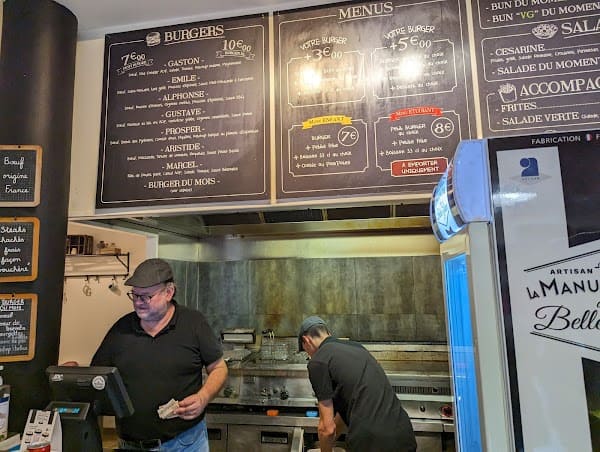 Restaurant Gaston – Burgers Gourmets à Auch, France