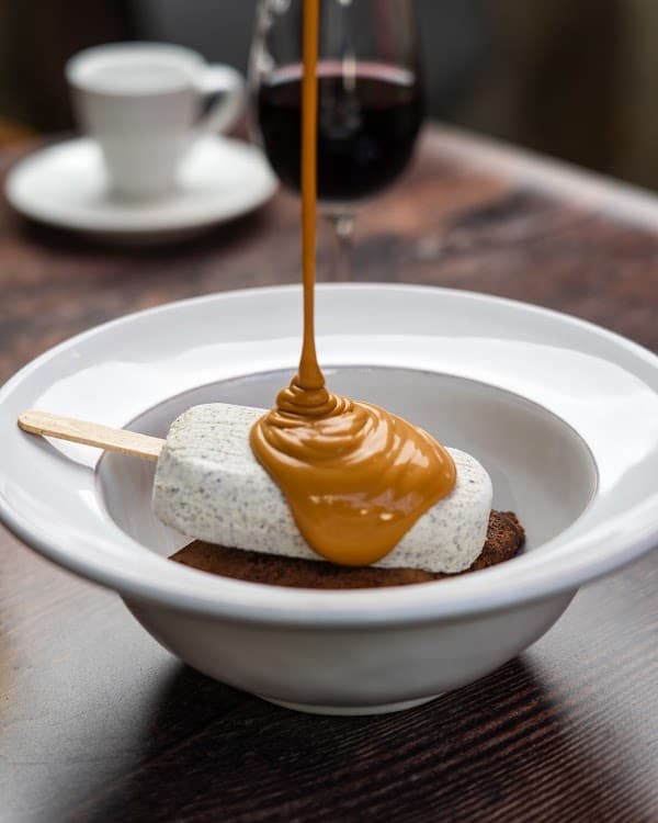 GH Restaurant & Café | Restaurante & Bar no Porto | Portuguese Cuisine & Cocktails | Portuguese Food | Brunch à porto, Portugal