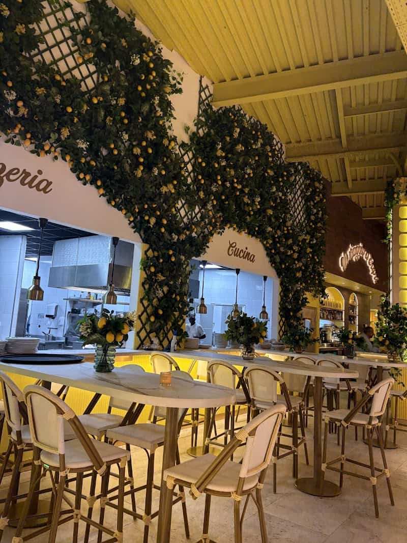 Restaurant GIARDINO BY CAVALLO à Villefontaine, France