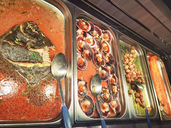 Restaurant Golden Buffet à Lanester, France