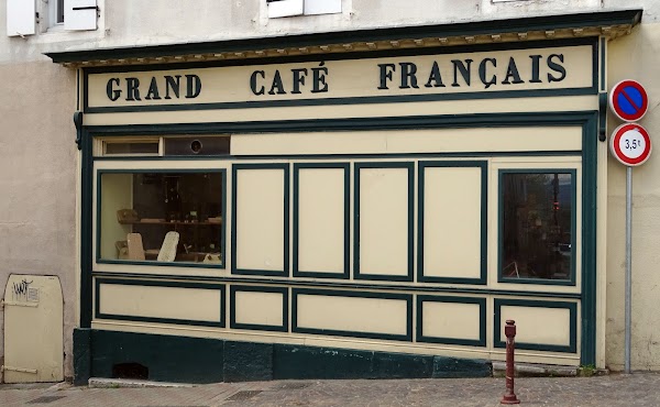 Restaurant Grand Café Francais à Aubenas, France