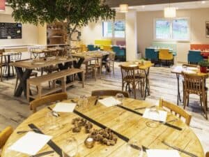 Greet Restaurant