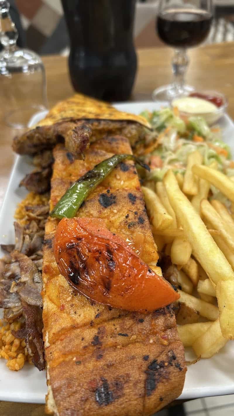 Restaurant Grill Istanbul à Aubervilliers, France