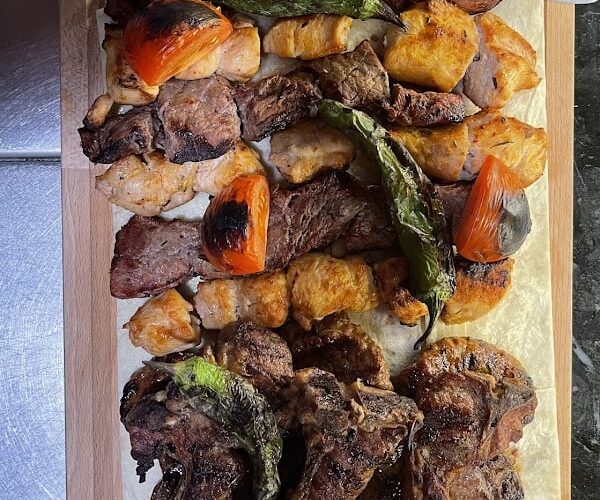 Grill Istanbul Restaurant Traditionnel Turque à Boulogne-sur-Mer, France