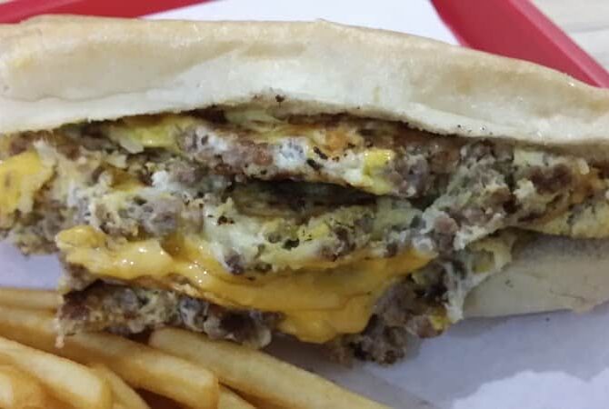 Restaurant Grillades de la Gare Chez Ahmed à Trappes, France