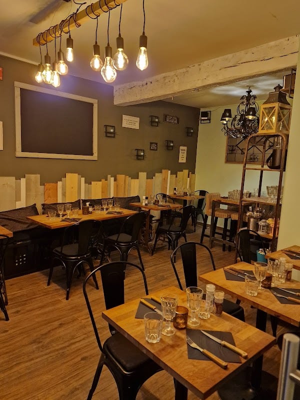 Restaurant Haut Comme Trois Pommes à Wavre, Belgique