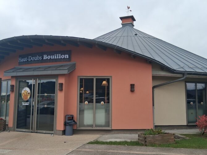 Restaurant Haut Doubs Bouillon à Pontarlier, France