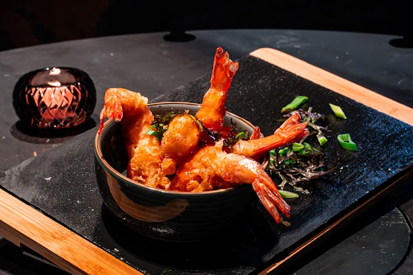 Hengees | Restaurant & Bar festif | Aix-les-Bains à Aix-les-Bains, France