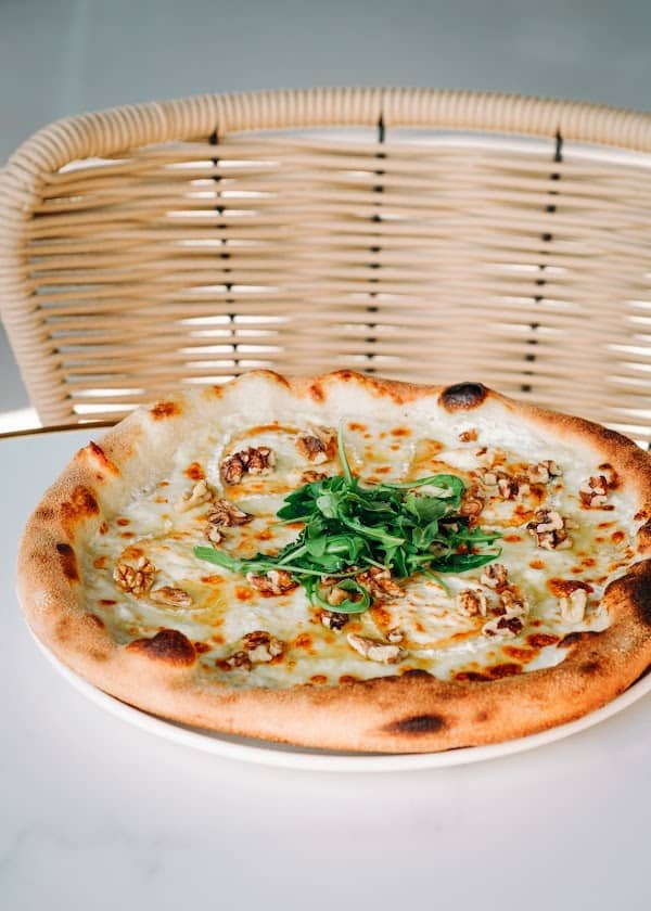 Restaurant Henri Food Court | Pau – Lescar à Lescar, France