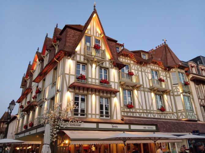 Restaurant Henriette à Cabourg, France