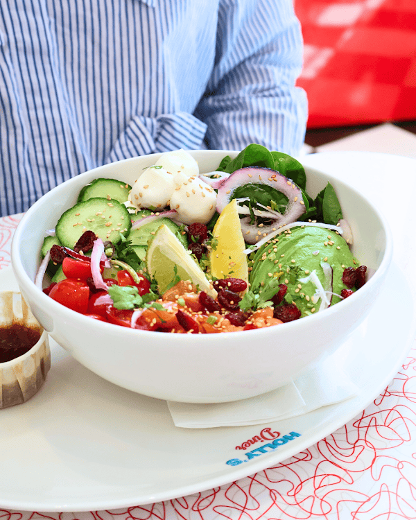 Restaurant Holly’s Diner à Brétigny-sur-Orge, France