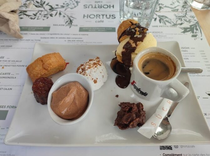 Restaurant Hortus café à Bezannes, France