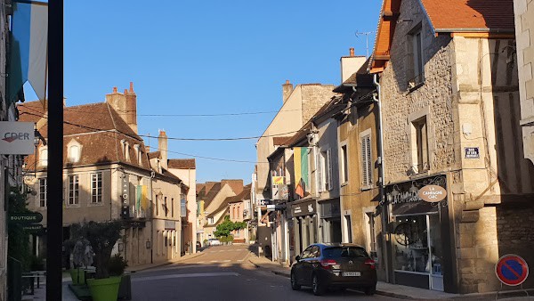 Restaurant Hôtel de la Poste à Chablis, France