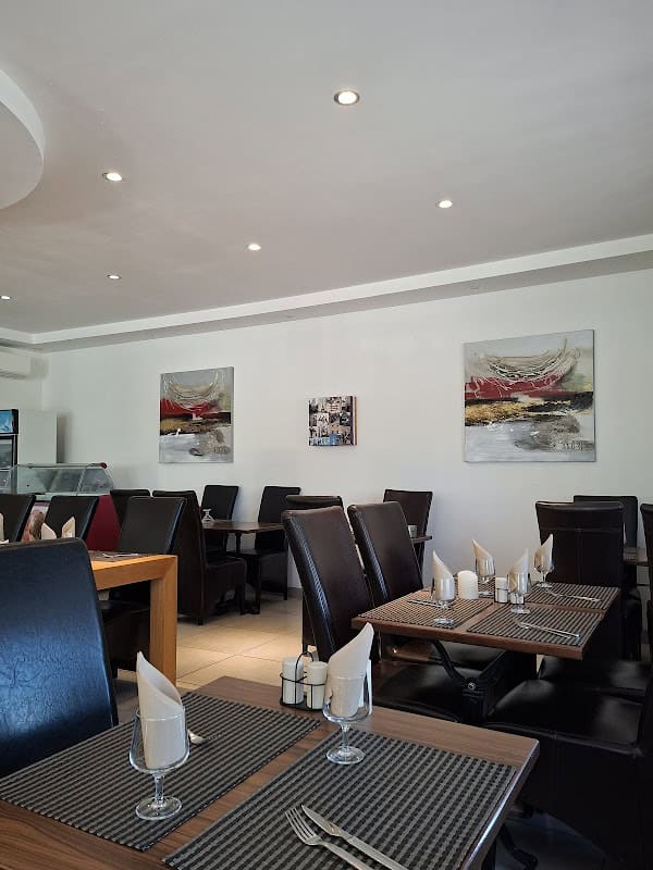 Restaurant Hôtel Le Mistral à Peipin, France